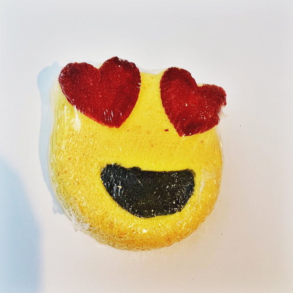 Hearteyes Emoji Bath Bomb - Madeluv