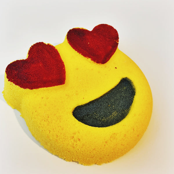 Hearteyes Emoji Bath Bomb - Madeluv