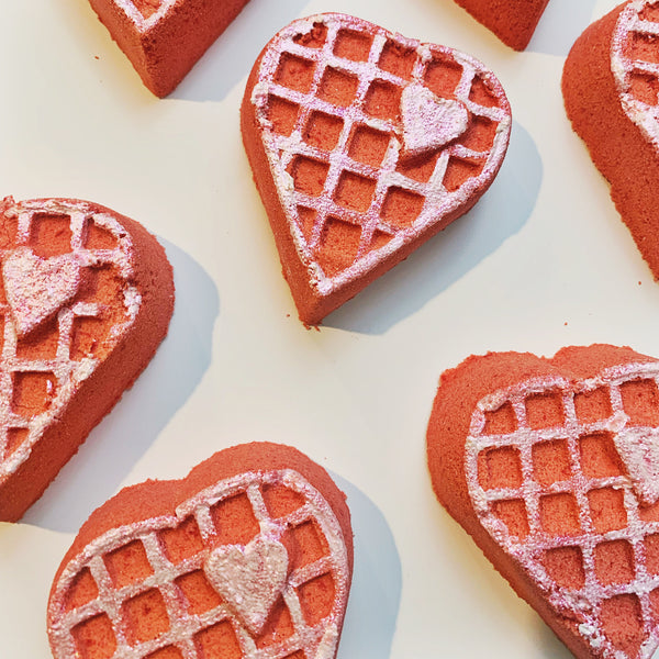 Waffle Heart Bath Bomb- Orange Clove