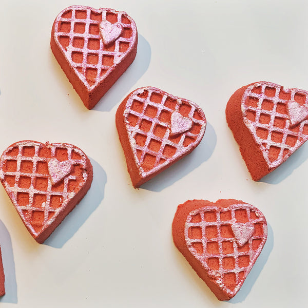 Waffle Heart Bath Bomb- Orange Clove