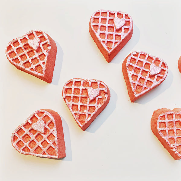 Waffle Heart Bath Bomb- Orange Clove