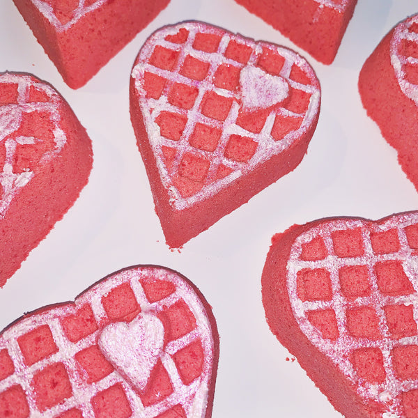 Waffle Heart Bath Bomb- Orange Clove