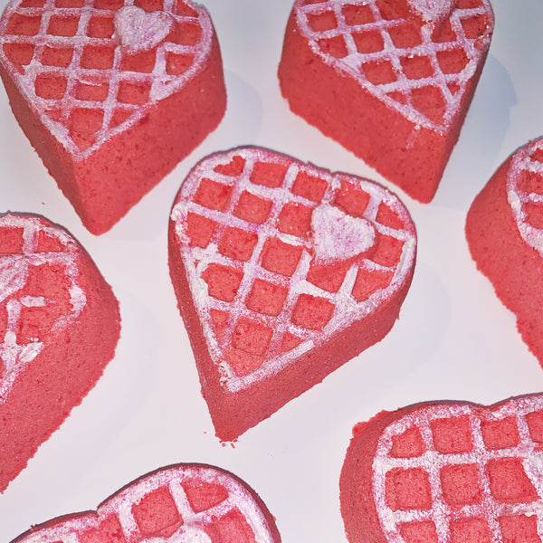 Waffle Heart Bath Bomb- Orange Clove