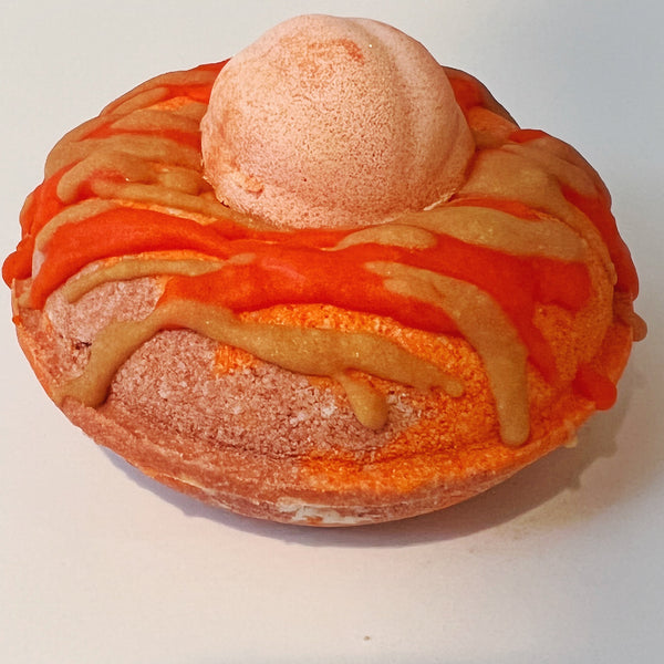 🎃🧇 Pumpkin Pecan Waffle Doughnut Bath Bomb - Madeluv
